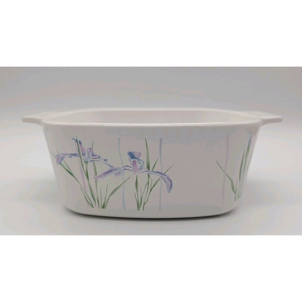 Corning Ware A-1 1/2-B Shadow Iris 1.5 Liter Casserole Dish
